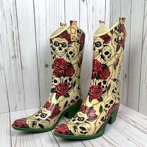 Nomad Skull Roses Western Cowboy
Rubber Rain Boot